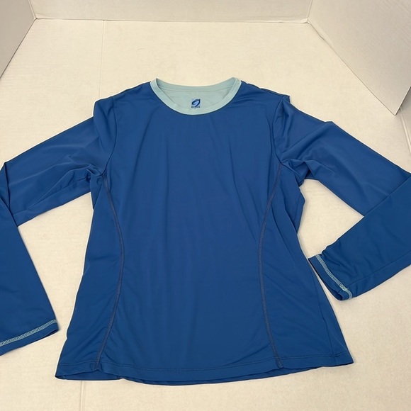 TITLE NINE LONG  SLEEVE PERFORMANCE TOP MEDIUM - Picture 6 of 12